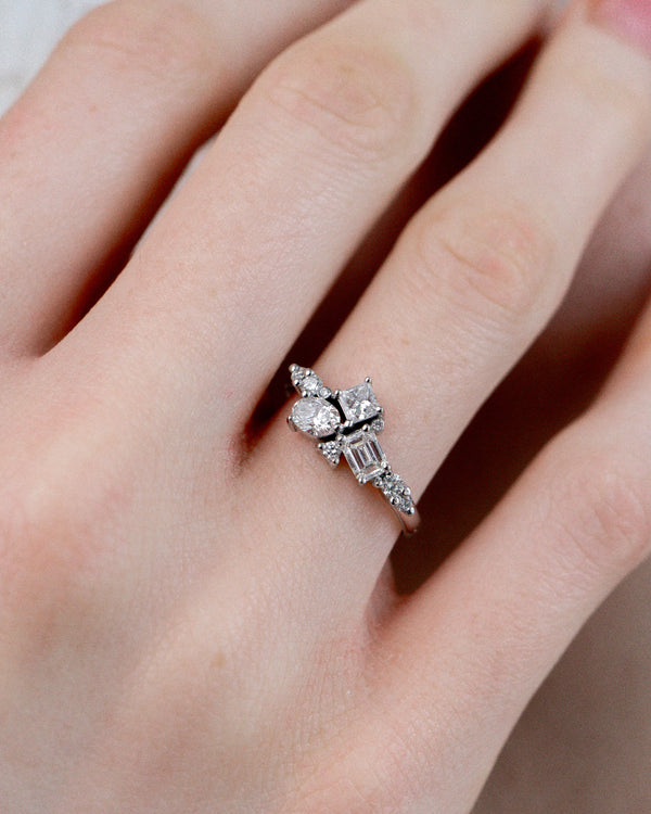 Eclaté Diamant-Cluster-Ring