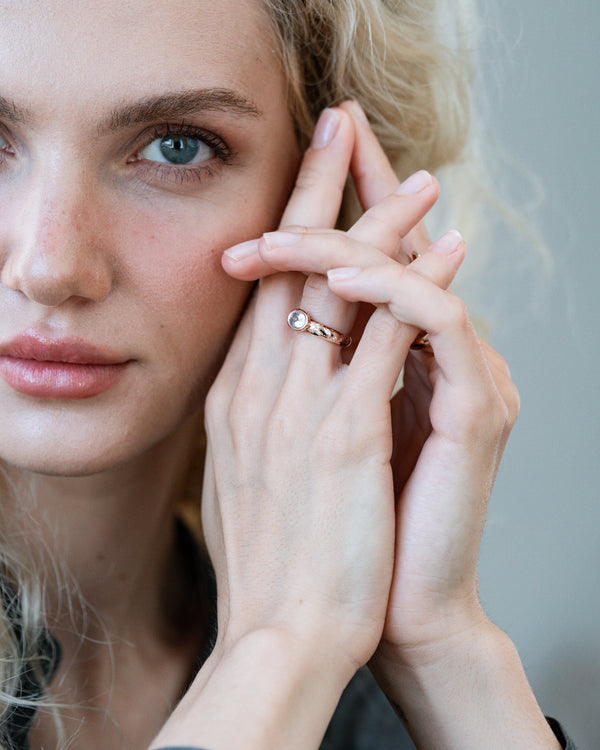 Essential Woman Ring