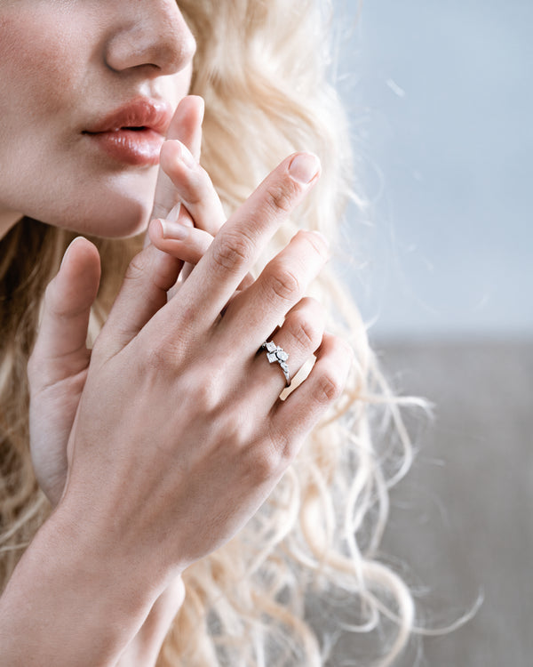 Eclaté Diamond Cluster Ring 