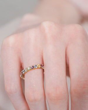 Rainbow eternity ring