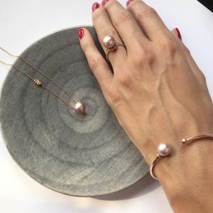 Bubble Rose Pearl Ring